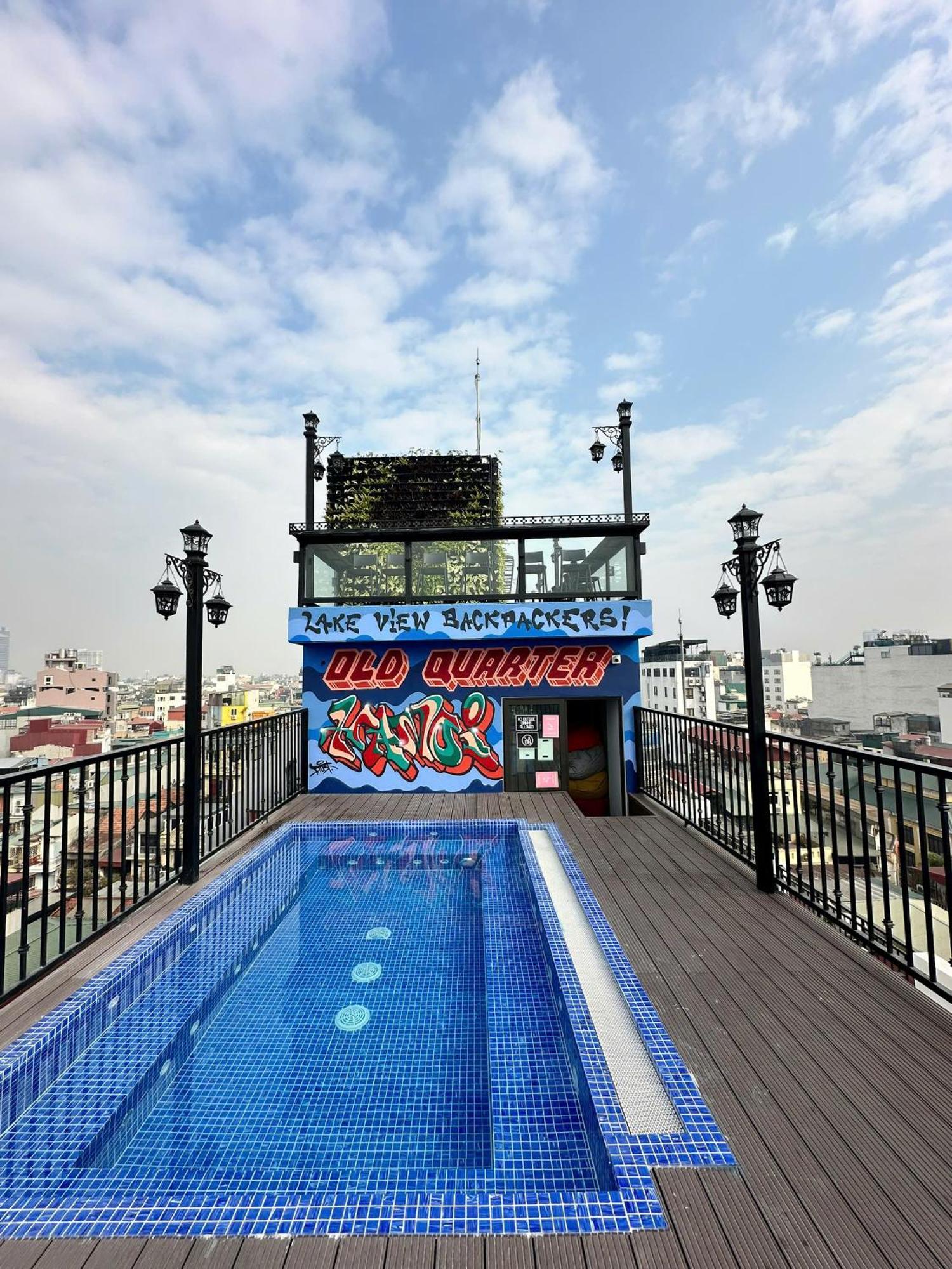 Lakeview Backpackers Hostel & Rooftop Bar Hanoi Exterior foto
